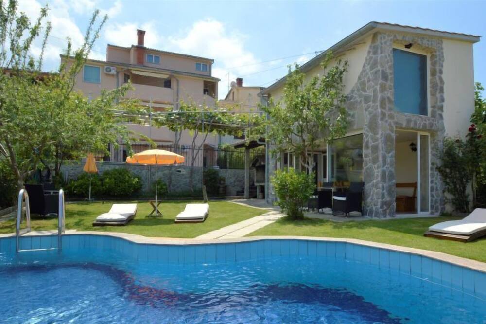 Photo of Outdoor in Valbandon