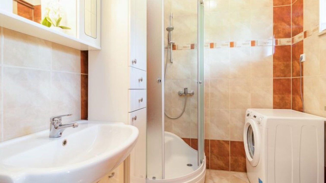 Photo of Bathroom in Rakotule