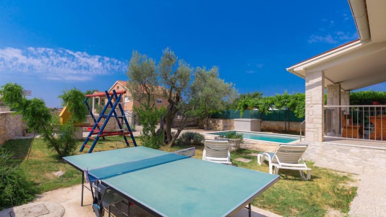 Photo of Outdoor in Gajana