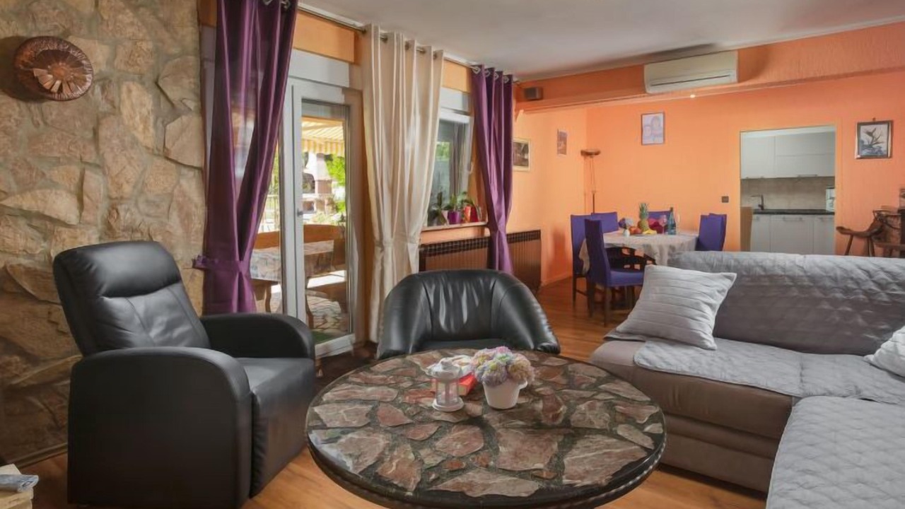 Photo of Livingroom in Becici