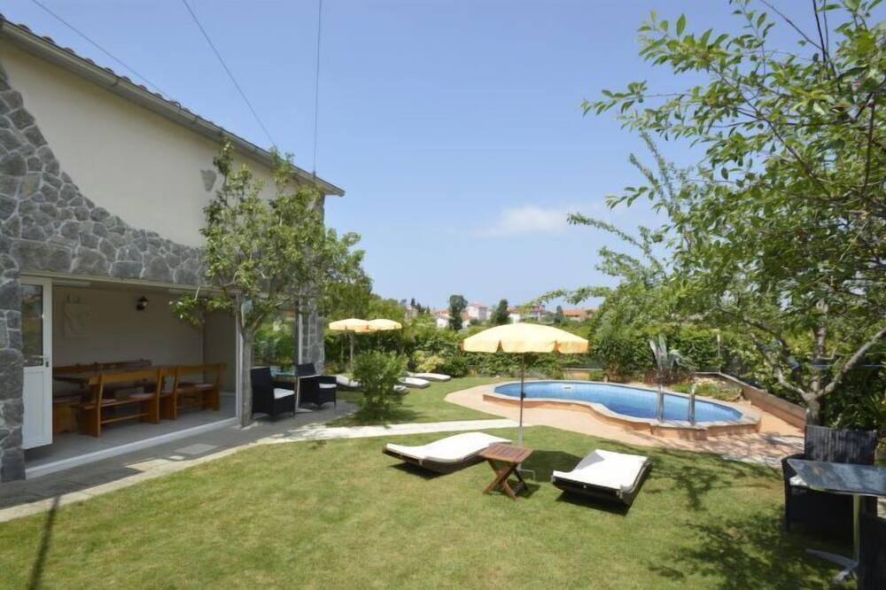 Photo of Outdoor in Valbandon