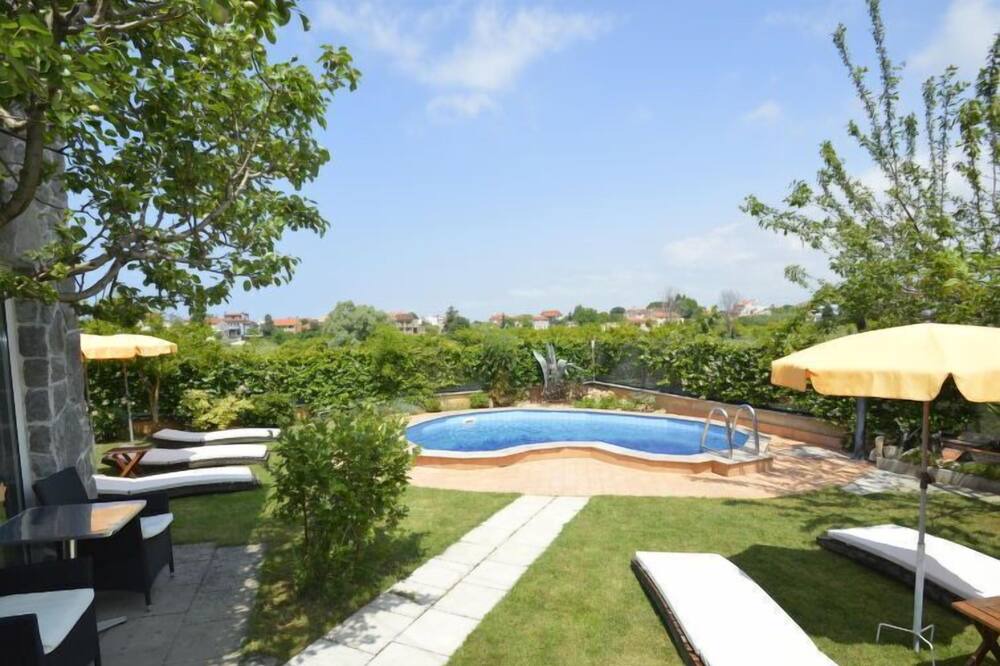 Photo of Outdoor in Valbandon