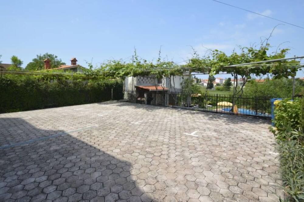 Photo of Outdoor in Valbandon