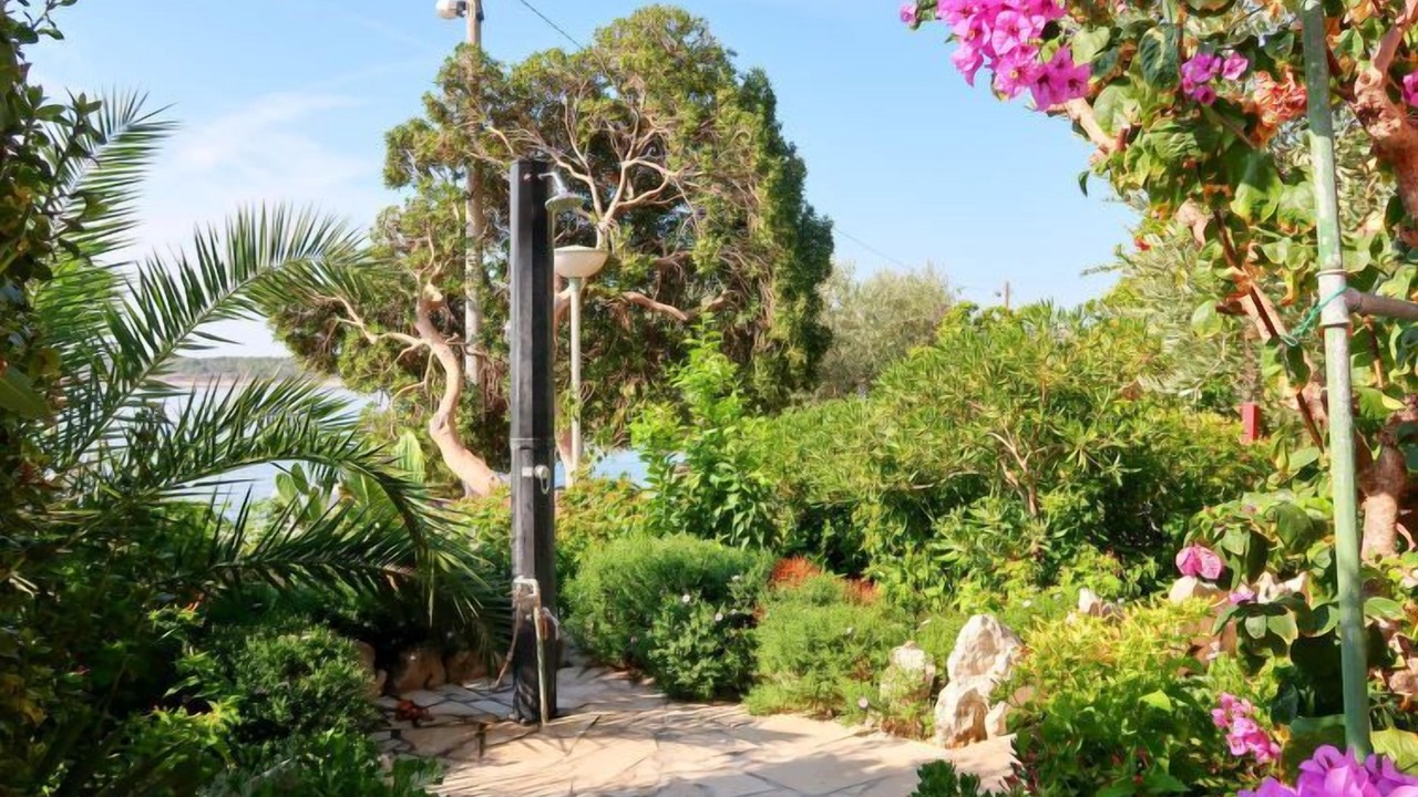 Photo of Outdoor in Barbat na Rabu