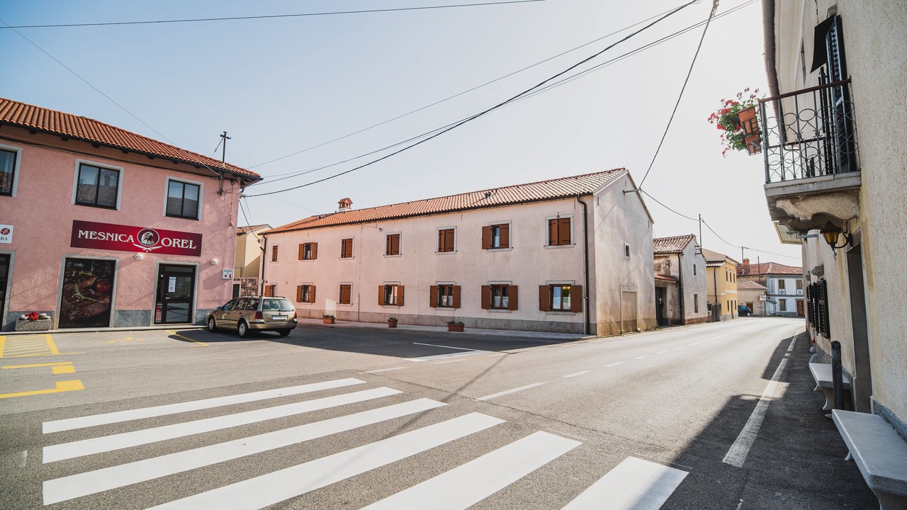 Photo of Outdoor in Lokev