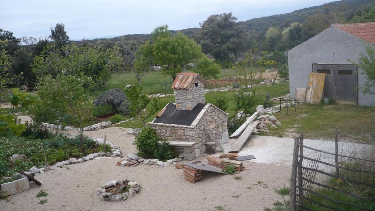 Photo of Outdoor in Cres