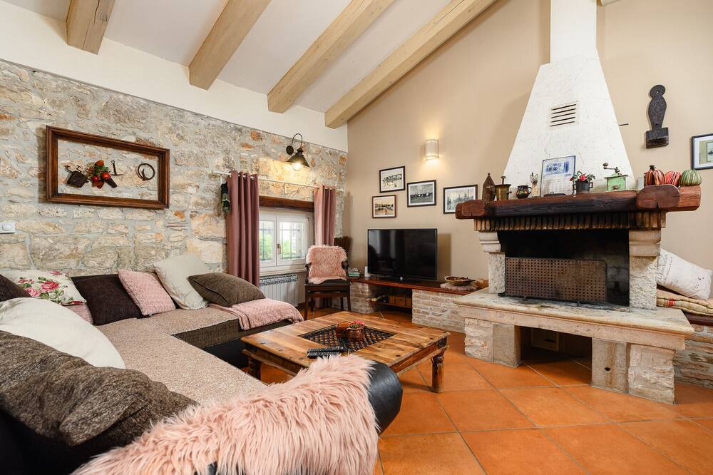 Photo of Livingroom in Fuskulin