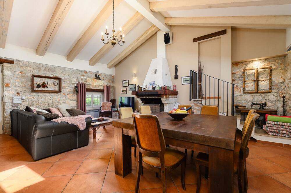 Photo of Livingroom in Fuskulin