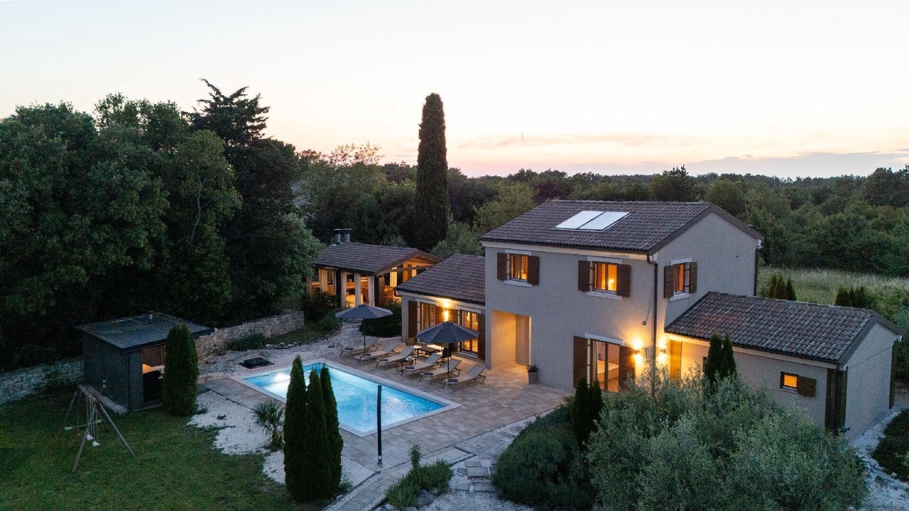 Photo of Outdoor in Jursici