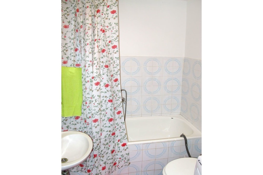 Photo of Bathroom in Frata