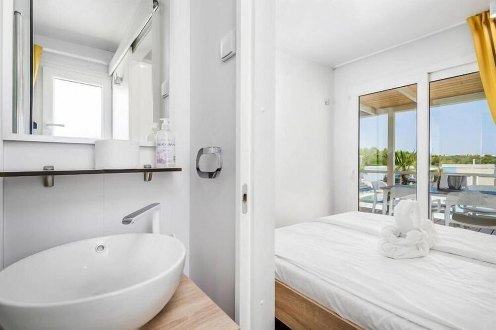 Photo of Bathroom in Omisalj