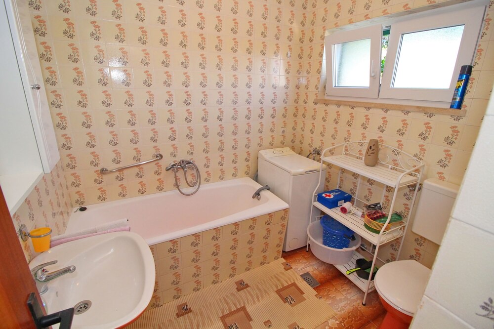 Photo of Bathroom in Lumbarda