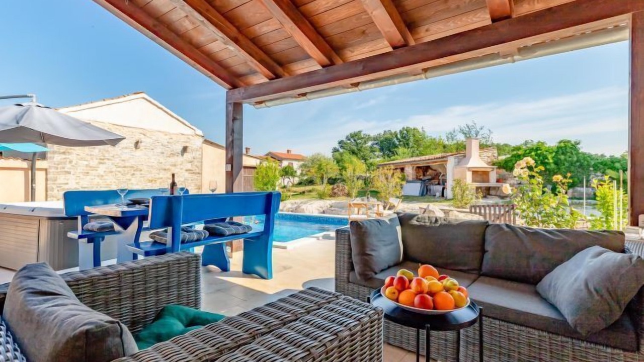 Photo of Patio Balcony in Sveti Petar u Sumi