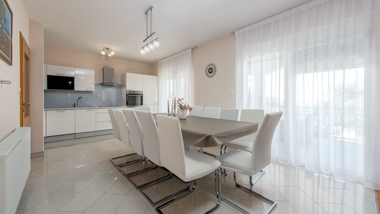 Photo of Livingroom in Lisicici