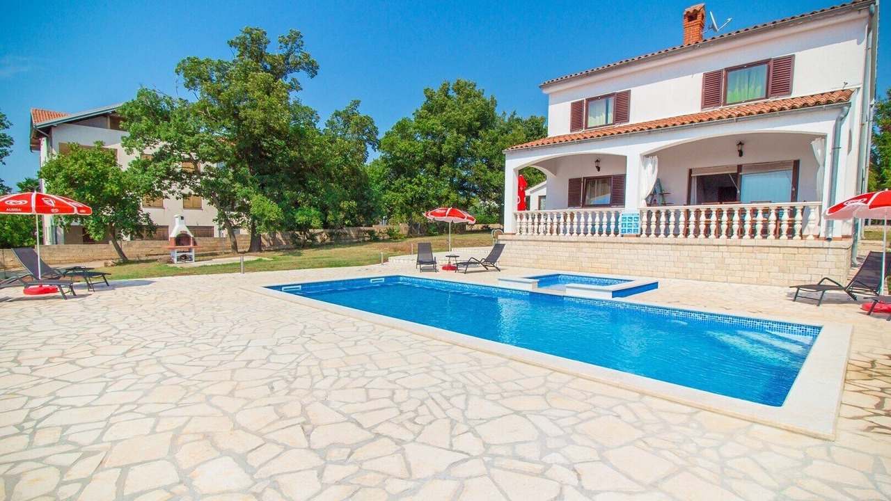 Photo of Outdoor in Kukci