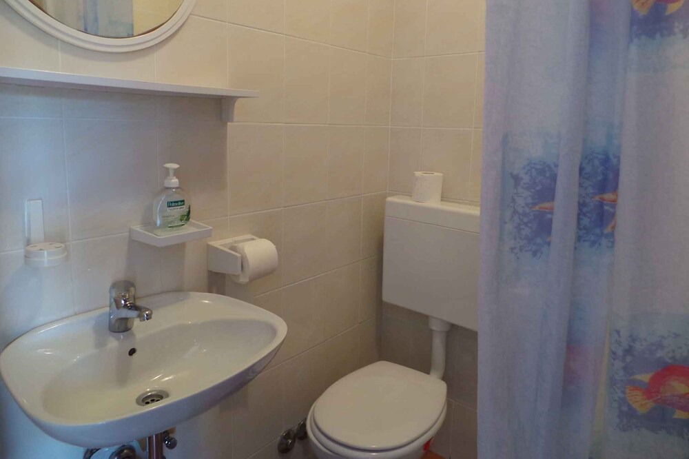 Photo of Bathroom in Porec