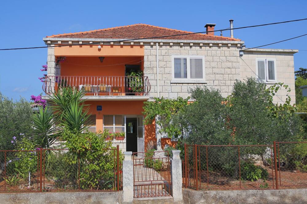 Photo of Outdoor in Cove Tri Zala (Zrnovo)