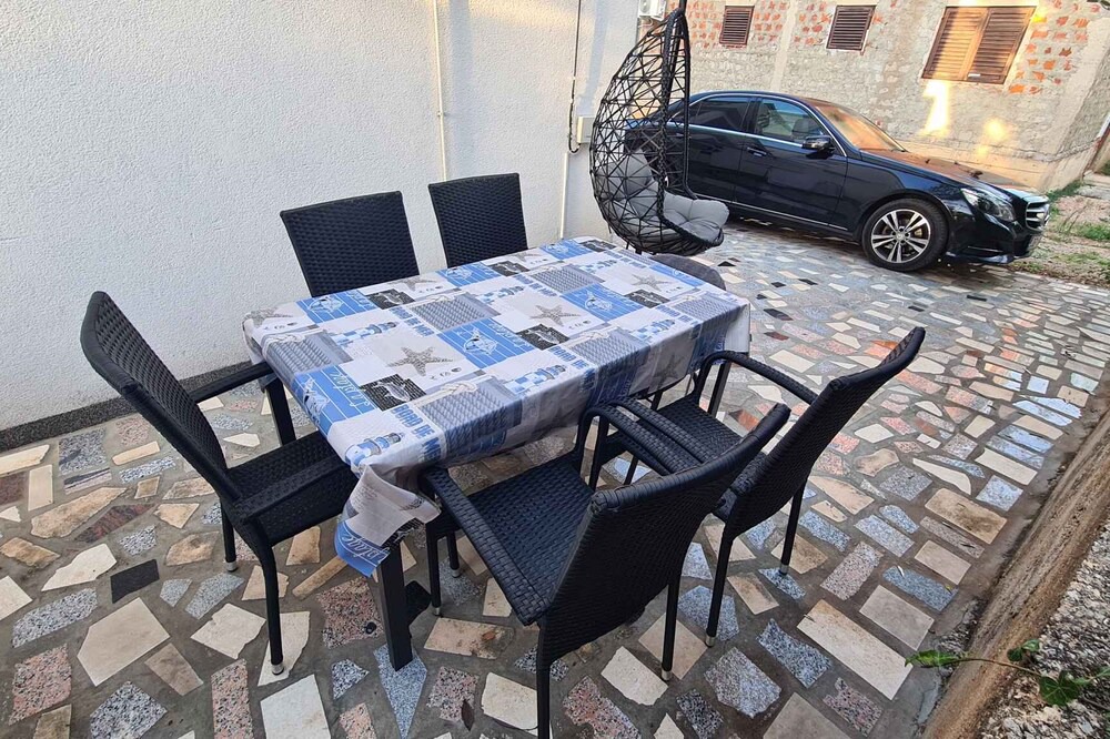 Photo of Outdoor in Seline