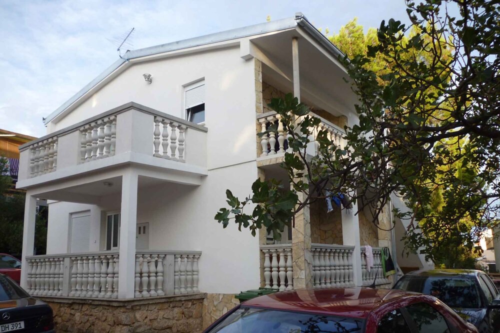 Photo of Outdoor in Seline