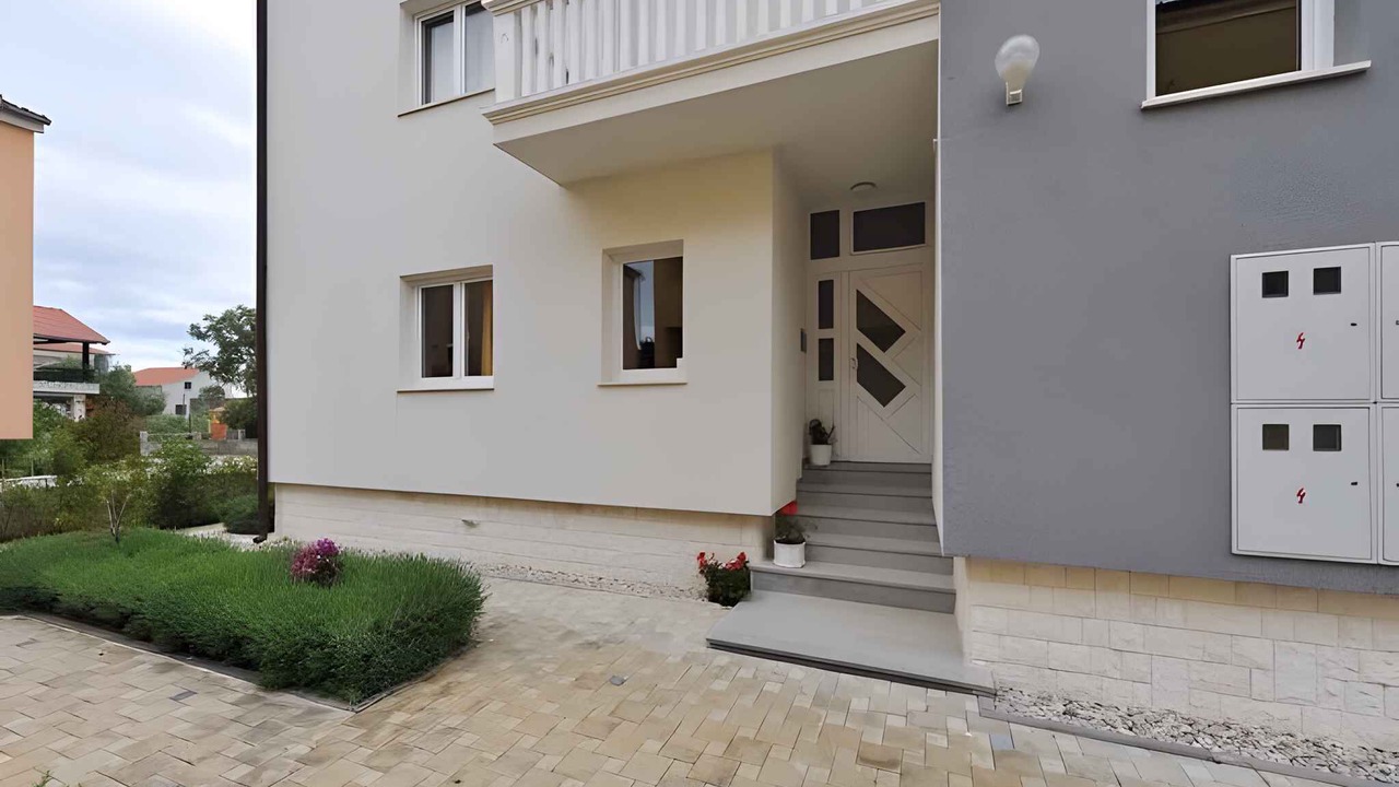 Photo of Outdoor in Srima