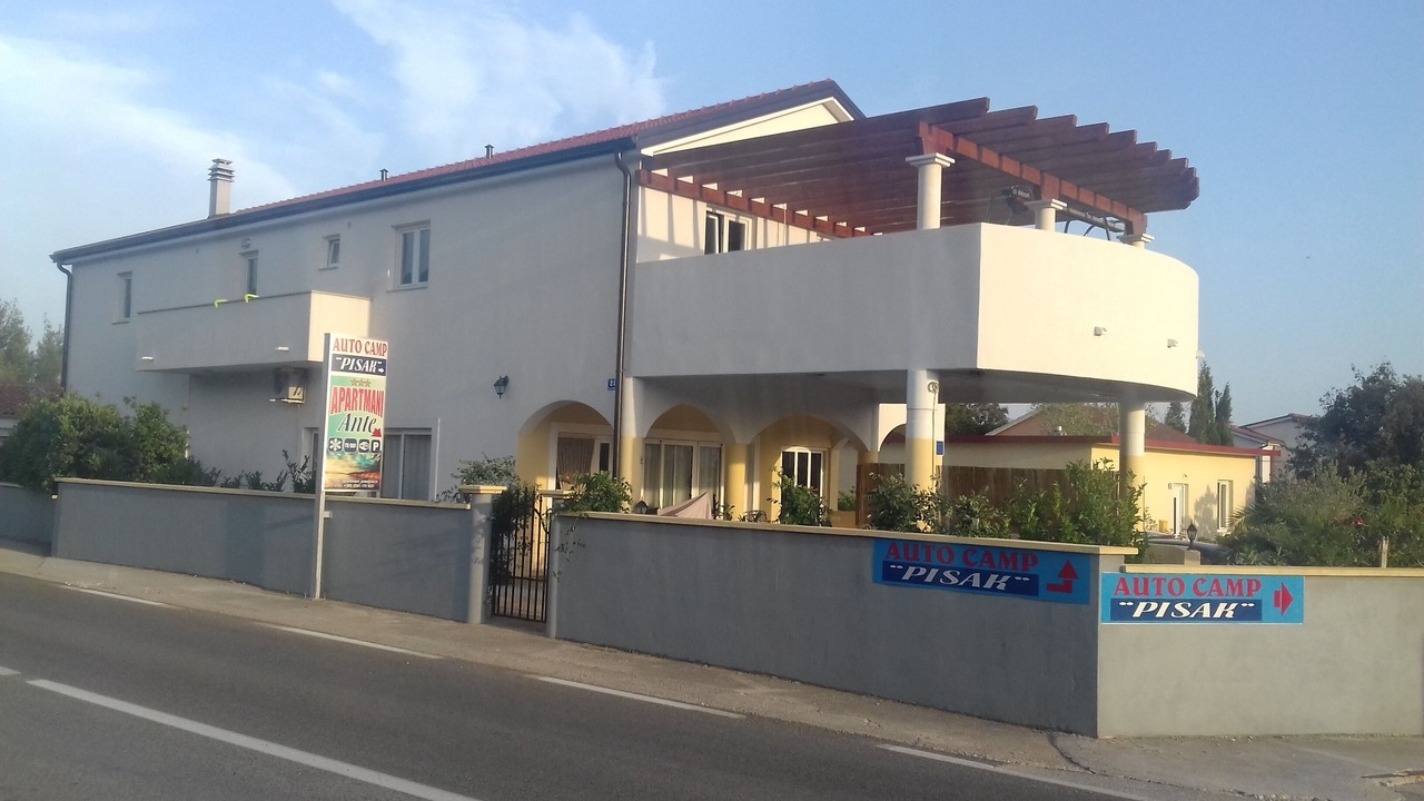 Photo of Outdoor in Seline
