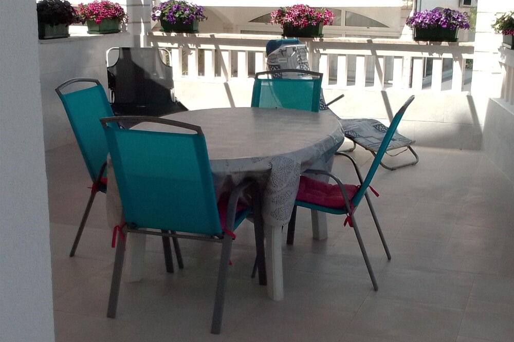 Photo of Patio Balcony in Slatine