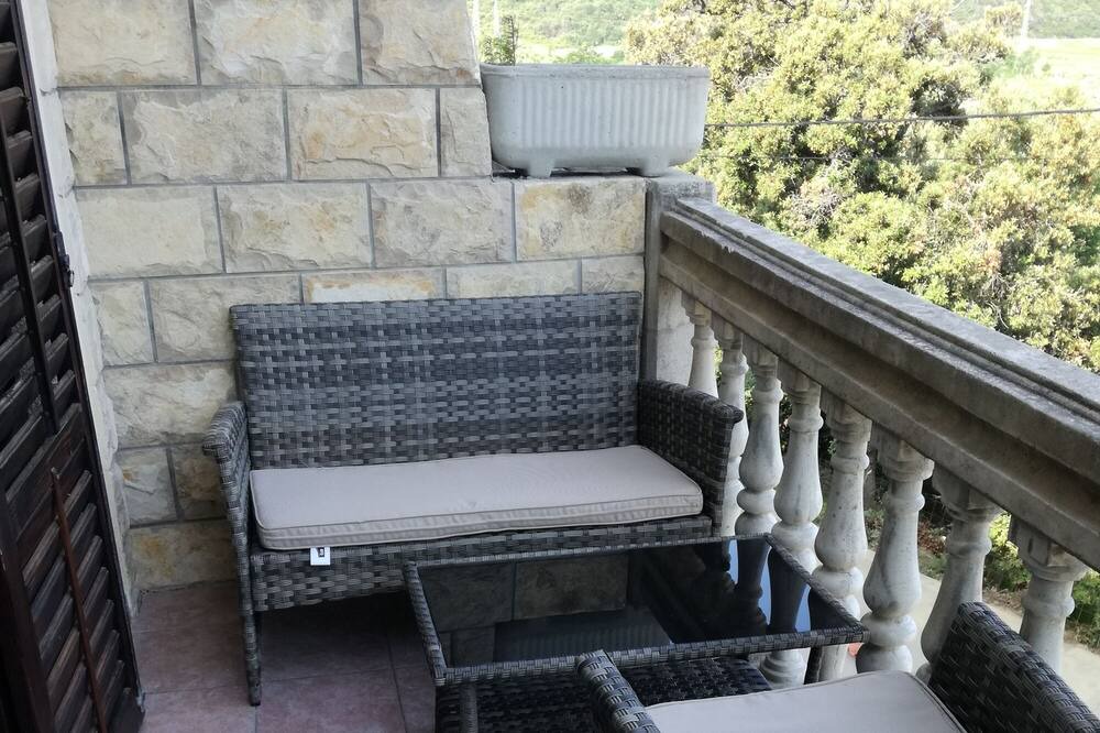 Photo of Patio Balcony in Supetarska Draga