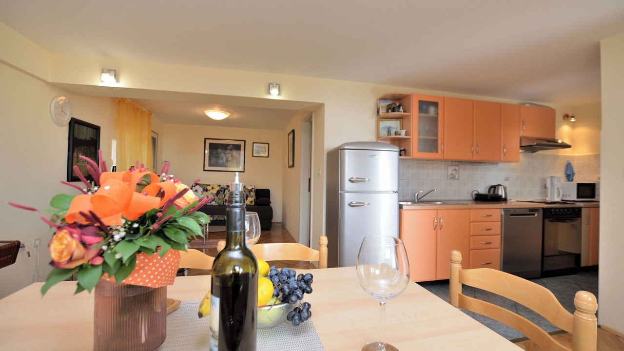 Photo of Kitchen in Sarsoni