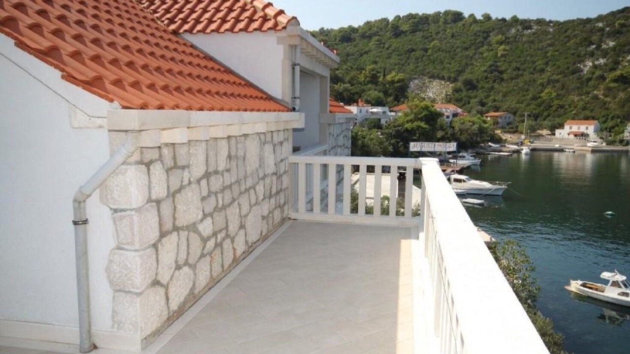 Photo of Outdoor in Zaklopatica