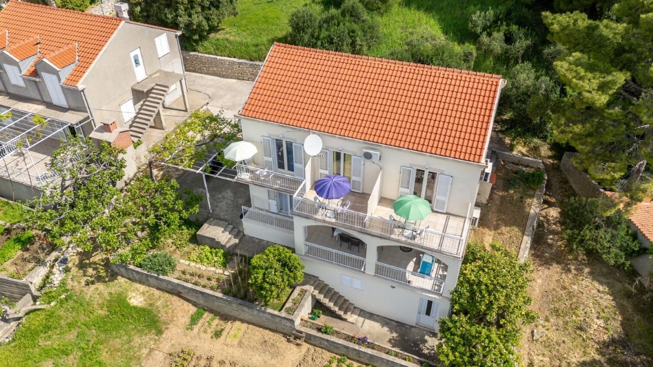 Photo of Outdoor in Brasina