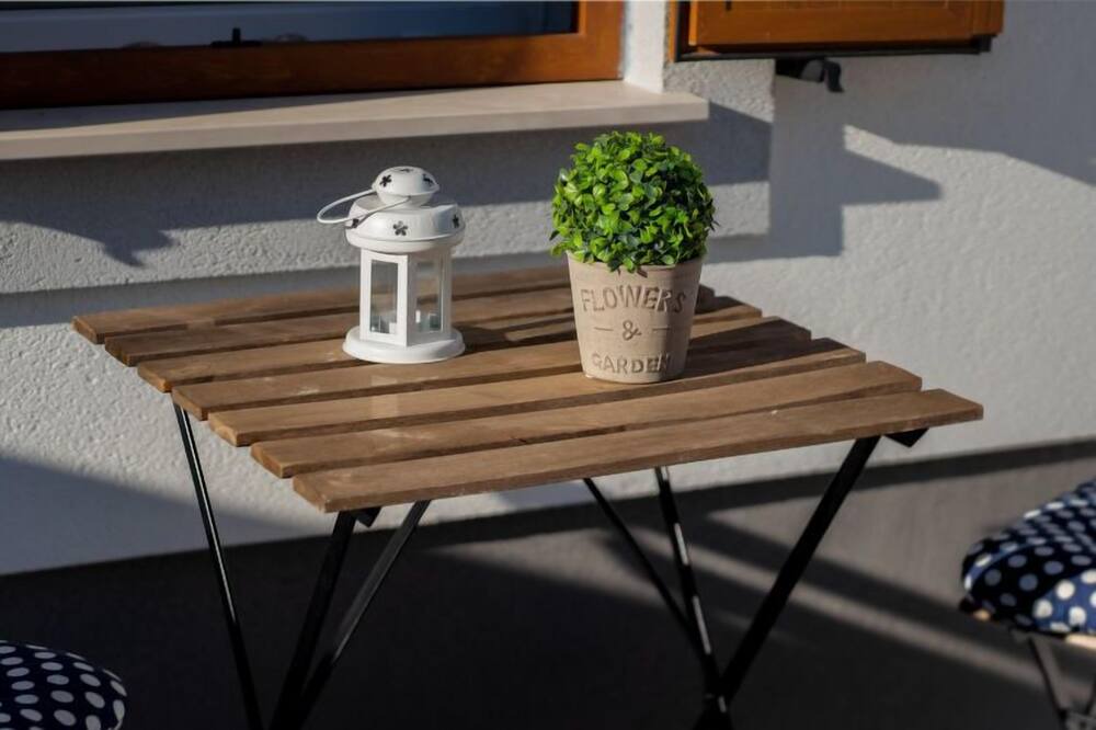 Photo of Patio Balcony in Omisalj