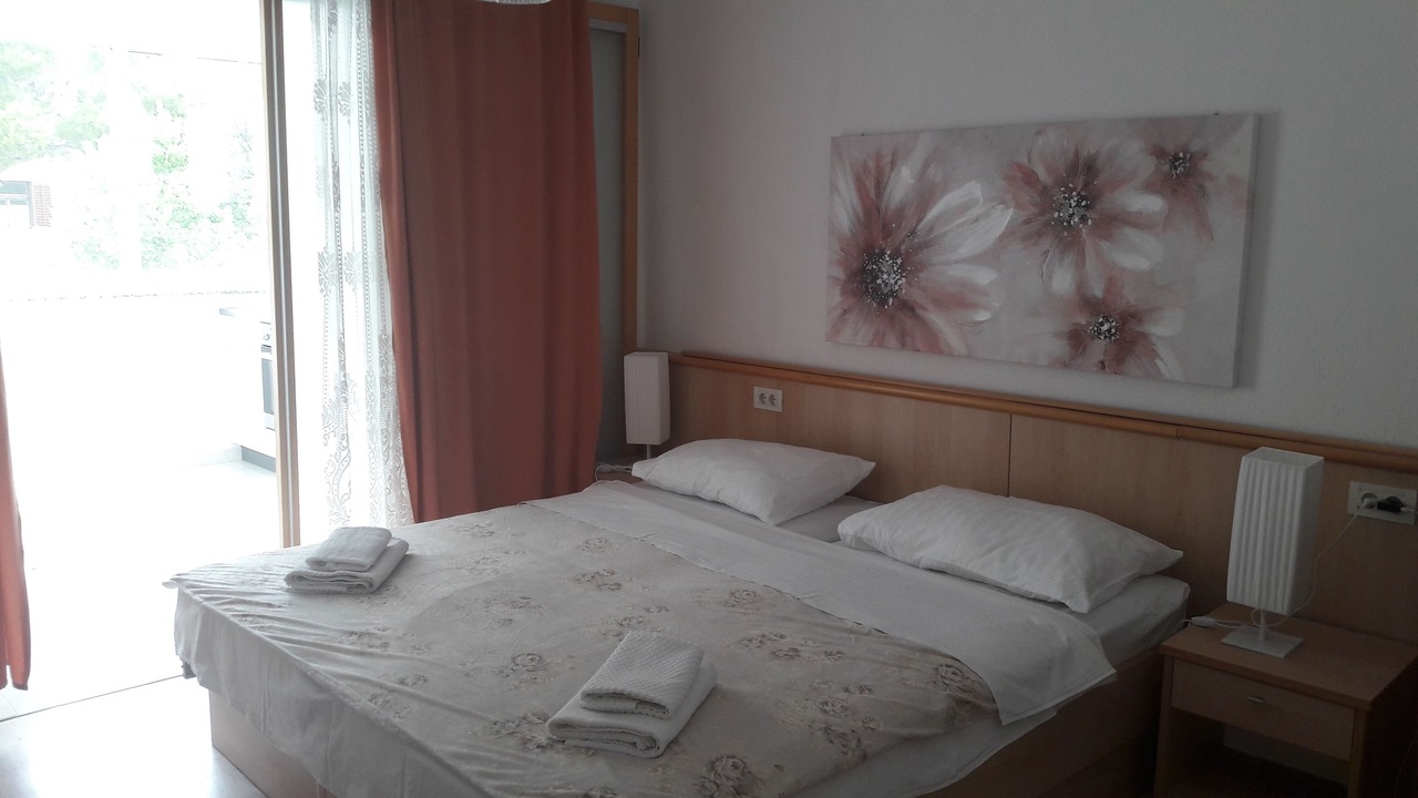Photo of Others in Starigrad