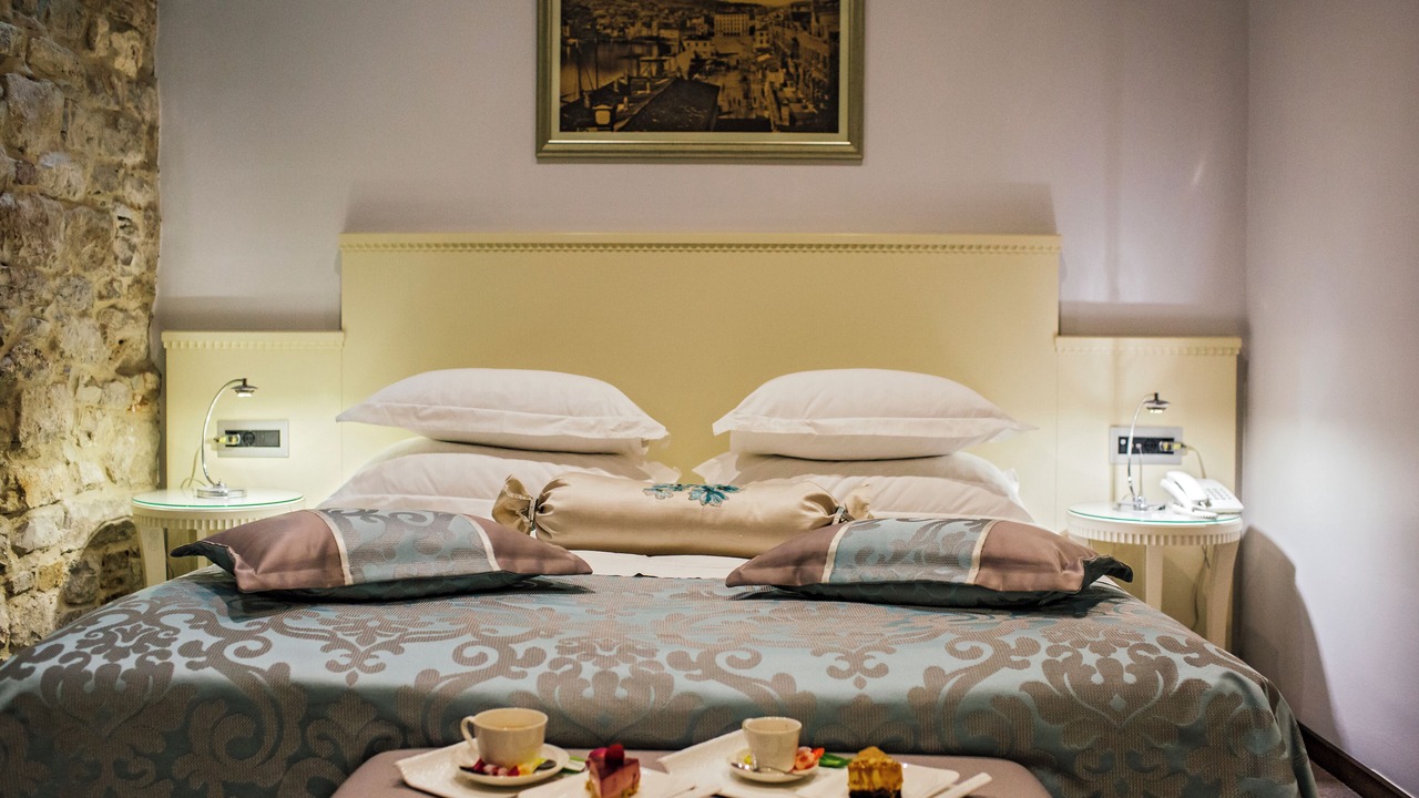 Photo of Bedroom in Old Town