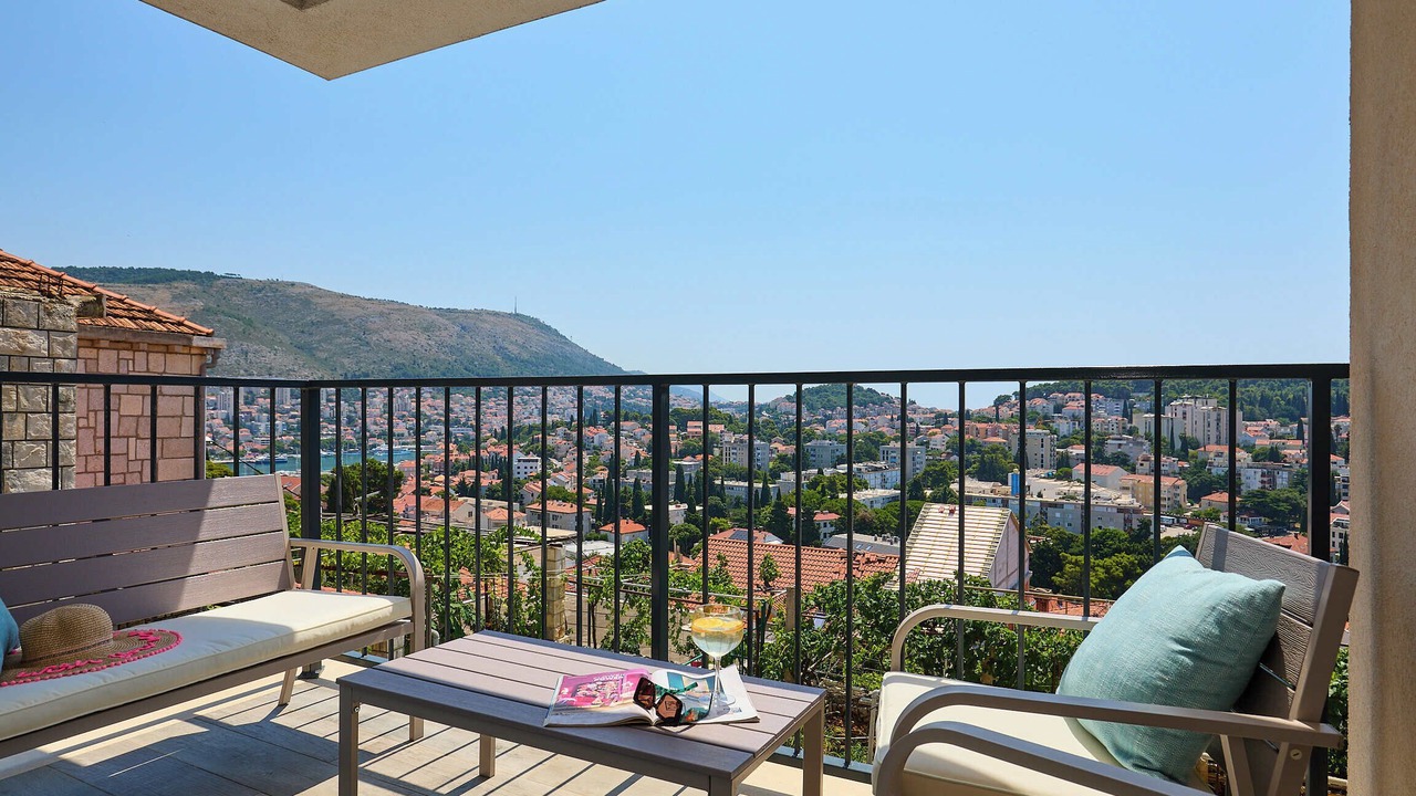 Photo of Patio Balcony in Babin Kuk
