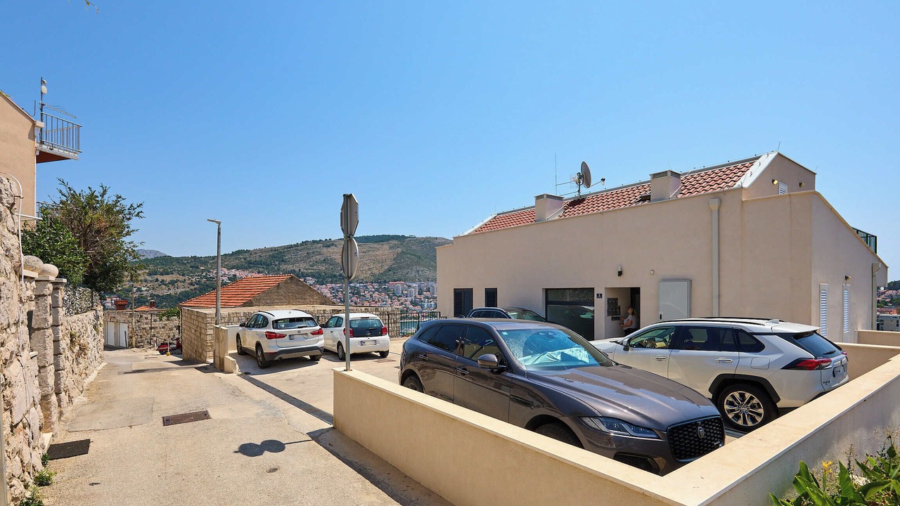 Photo of Others in Babin Kuk
