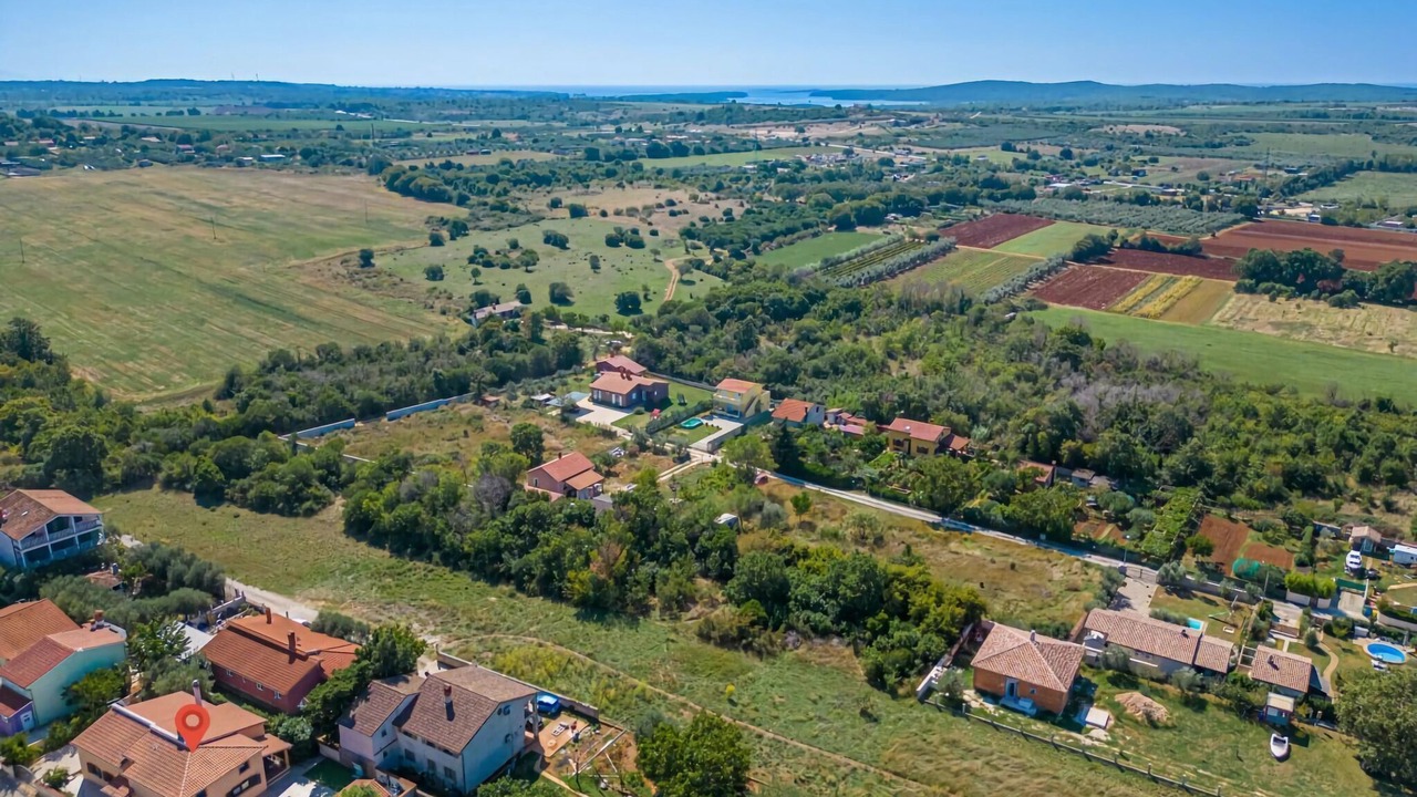 Photo of Outdoor in Sikici