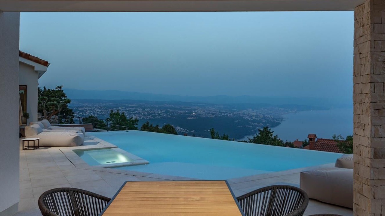 Photo of Outdoor in Bregi