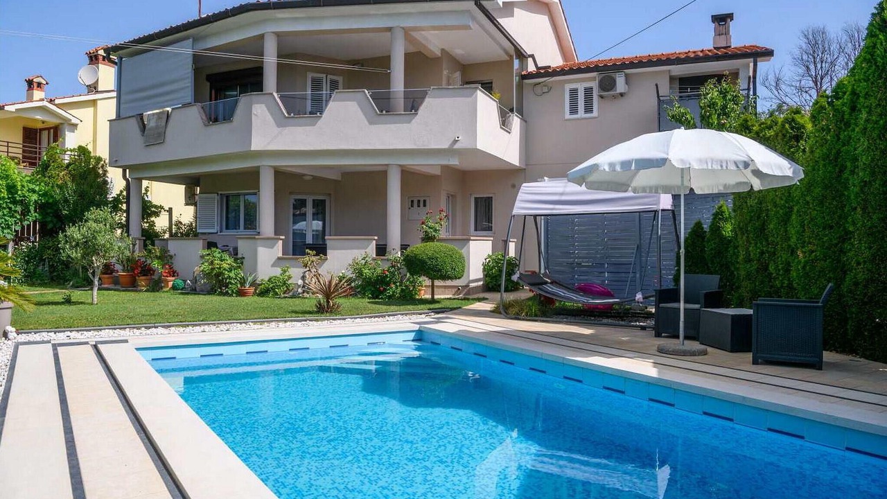 Photo of Outdoor in Vinez