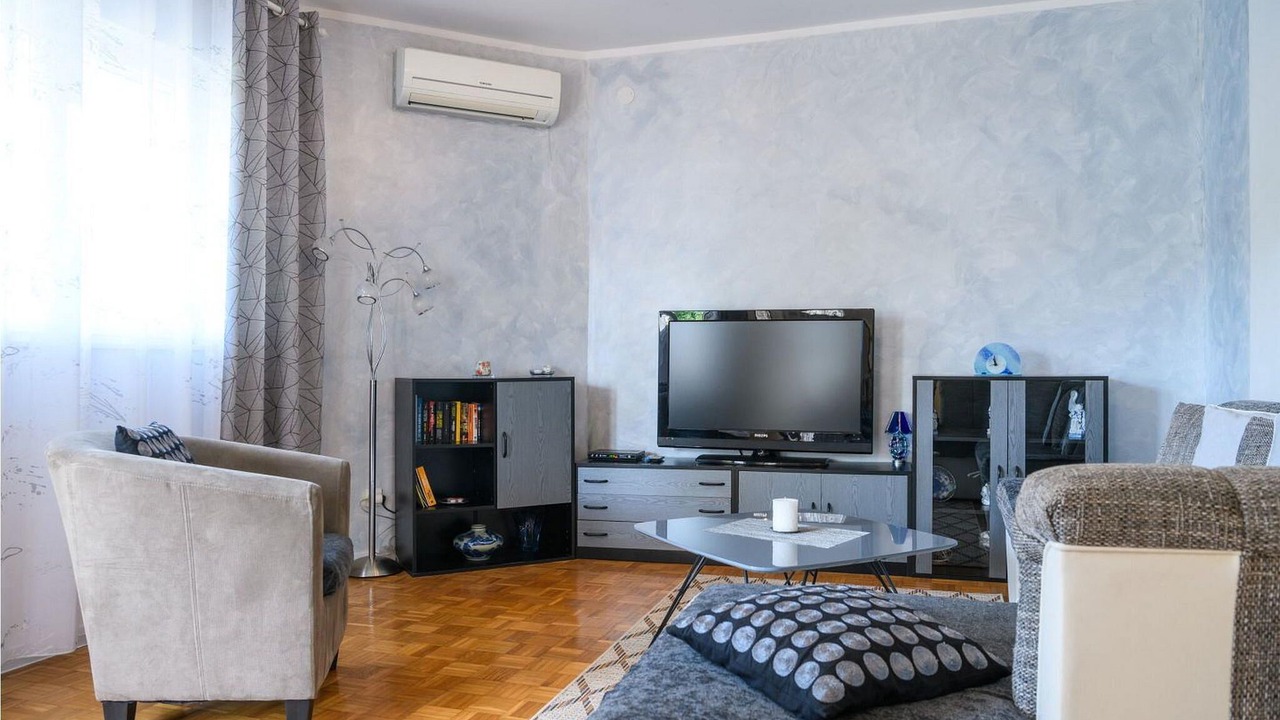 Photo of Livingroom in Vinez