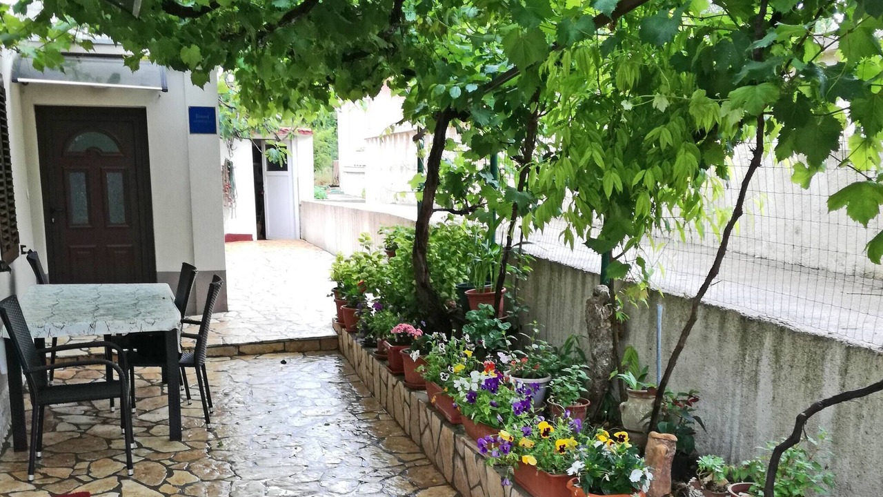 Photo of Outdoor in Lukoran
