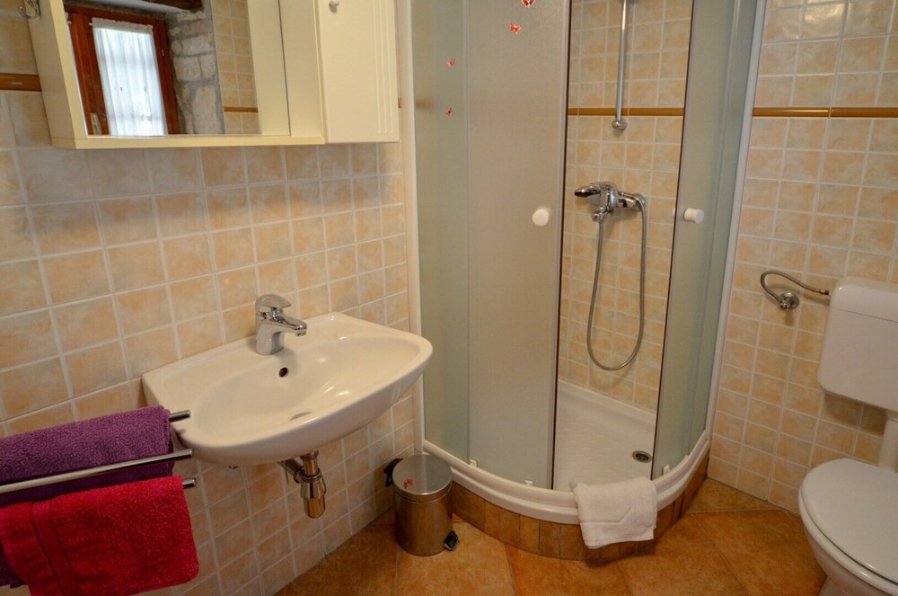 Photo of Bathroom in Kruncici
