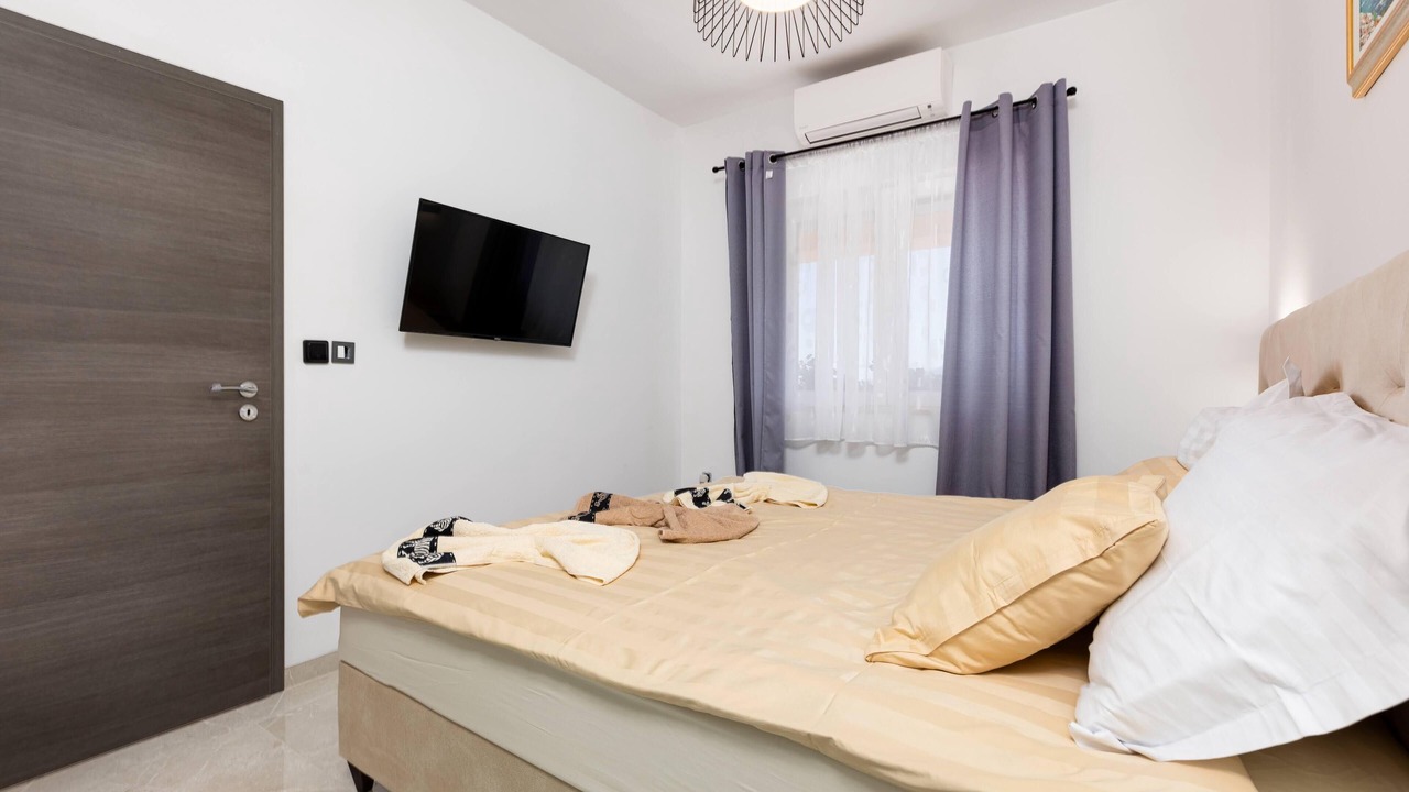 Photo of Bedroom in Sarsoni