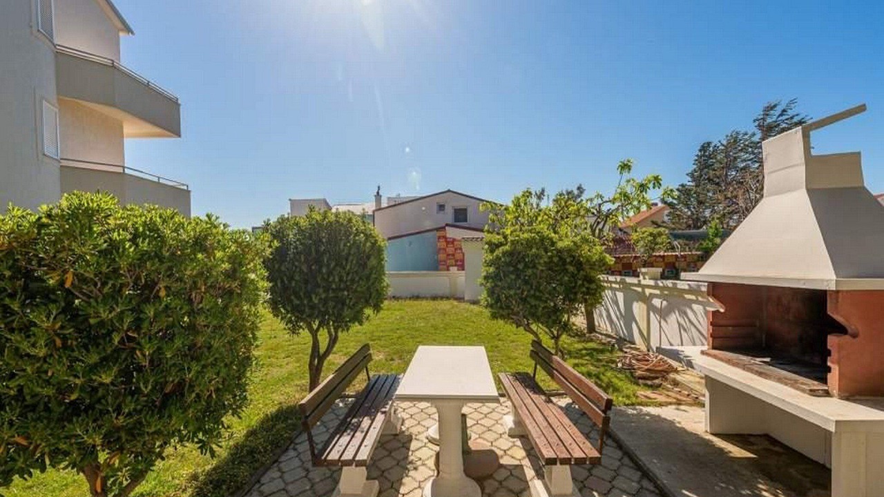 Photo of Outdoor in Nin