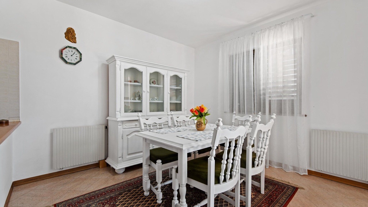 Photo of Livingroom in Buje
