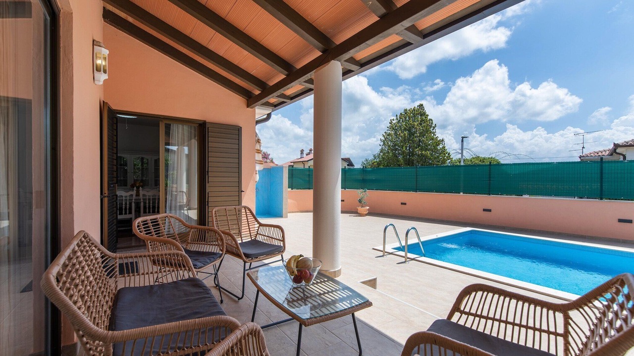 Photo of Patio Balcony in Buje