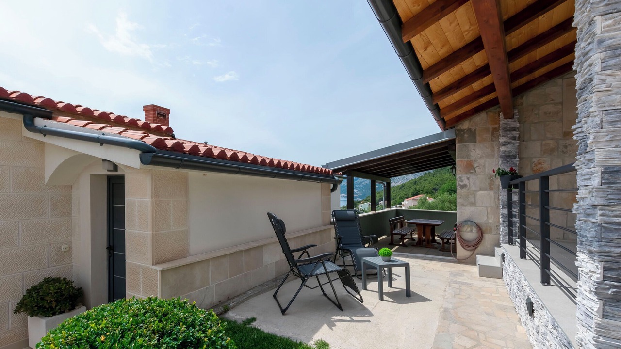 Photo of Patio Balcony in Brela