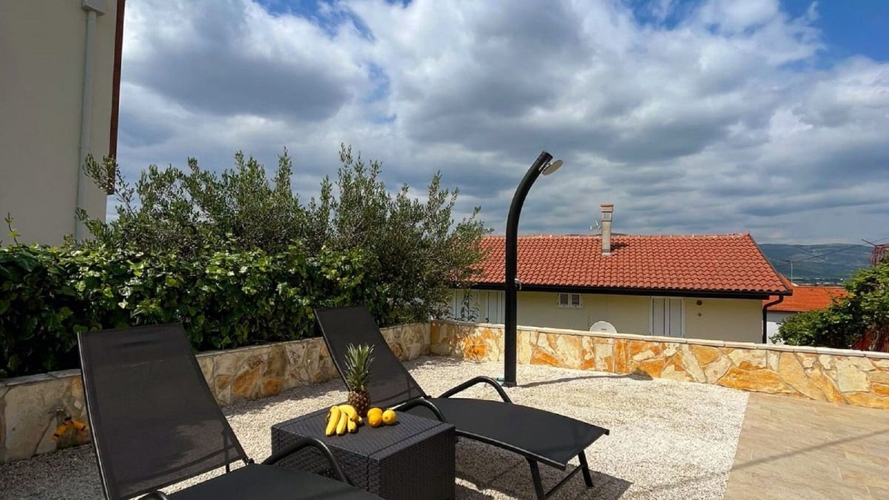 Photo of Patio Balcony in Mastrinka