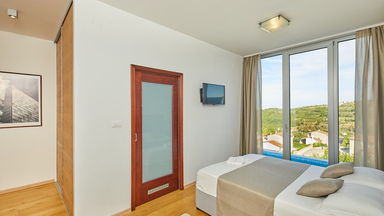 Photo of Bedroom in Momjan