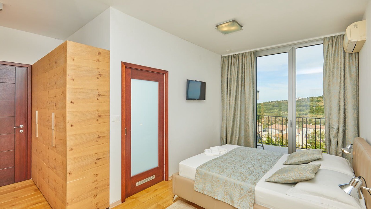 Photo of Bedroom in Momjan
