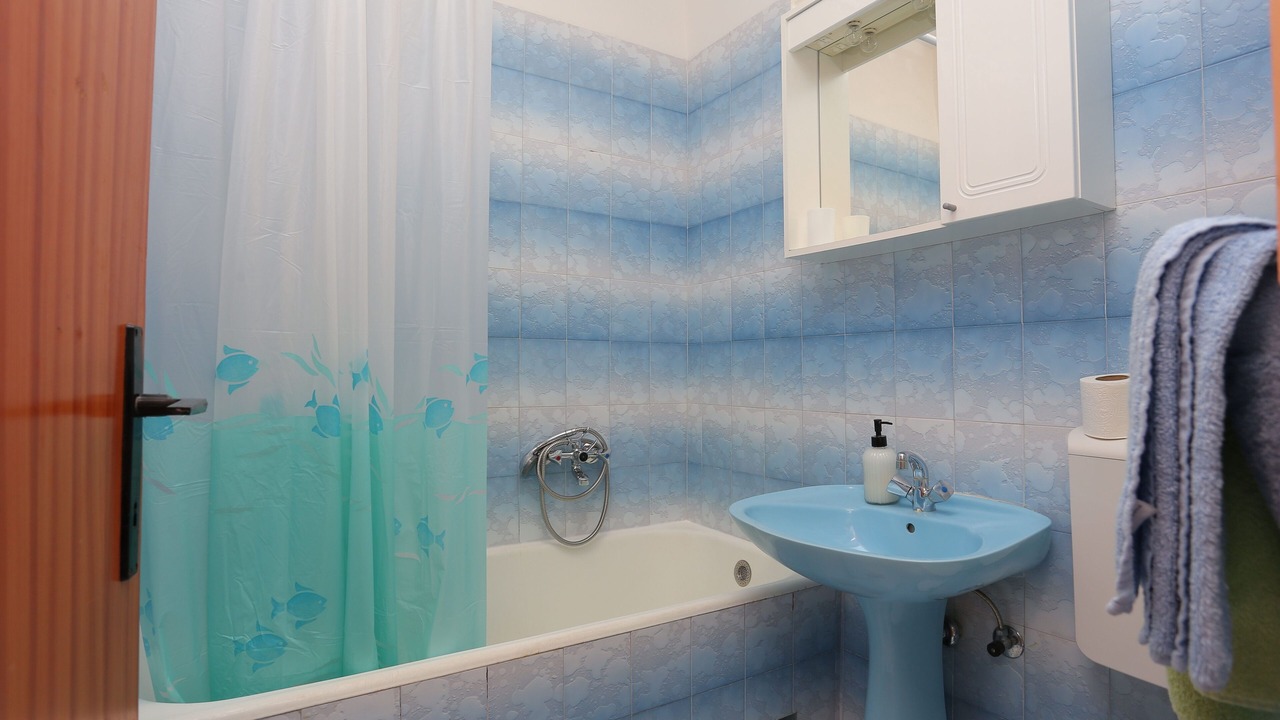 Photo of Bathroom in Brela
